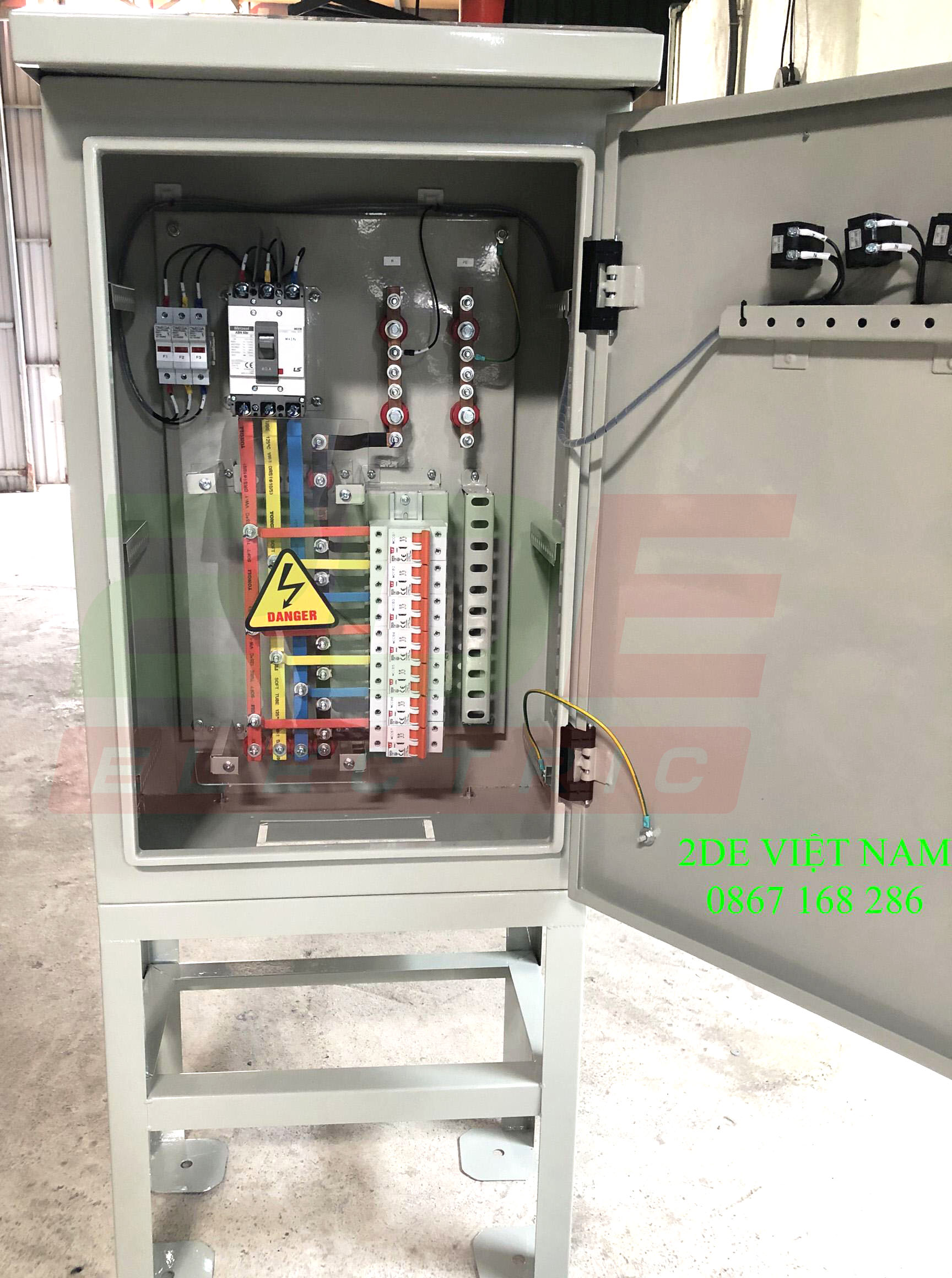 Hình ảnh tủ điện tạm tại 2DE