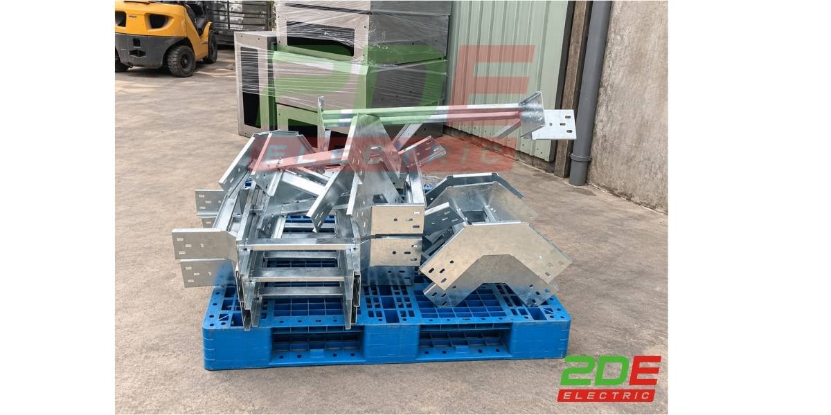 Phụ kiện thang cáp mạ kẽm nhúng nóng