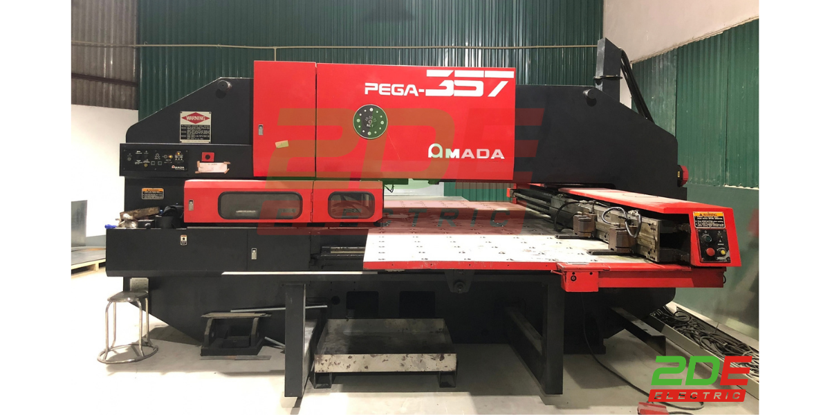Máy đột Amada 357 gia công Inox 304